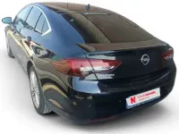 Usado Opel Insignia Innovation 136 CV (100 kW) 2020 Negro