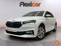 Usado Skoda Fabia Selection 95 CV (69 kW) 2024 Blanco Utilitario