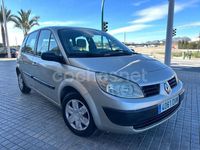 Usado Renault Scénic II Privilege 105 CV (77 kW) 2006 Marrón Monovolumen