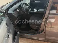 Usado Peugeot 3008 120 CV (88 kW) 2009 Gris / plata Familiar