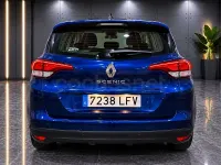 Usado Renault Scénic LIMITED 120 CV (88 kW) 2020 Azul Monovolumen