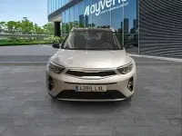 Usado Kia Stonic Plus 101 CV (74 kW) 2022 Plateado SUV