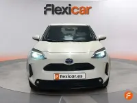 Usado Toyota Yaris Hybrid Active 116 CV (85 kW) 2024 Blanco