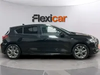 Usado Ford Focus Active 155 CV (114 kW) 2023 Negro Berlina