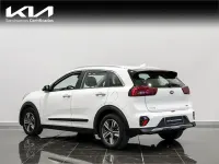 Usado Kia Niro 141 CV (103 kW) 2021 Blanco SUV