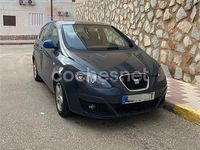 Usado Seat Altea Reference 105 CV (77 kW) 2005 Gris / plata Monovolumen