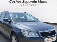 Usado Skoda Octavia 105 CV (77 kW) 2011 Gris / plata Familiar