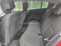 Usado Renault Mégane Dynamique 115 CV (84 kW) 2014 Rojo Berlina