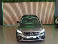 Usado Mercedes C200 160 CV (117 kW) 2020 Gris / plata Berlina