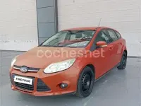 Usado Ford Focus Titanium 125 CV (91 kW) 2011 Rojo Berlina