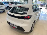 Usado Peugeot 208 Active 75 CV (55 kW) 2021 Blanco Utilitario