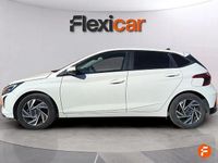 Usado Hyundai i20 100 CV (73 kW) 2024 Blanco Berlina