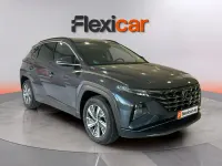 Usado Hyundai Tucson 136 CV (100 kW) 2022 Gris SUV