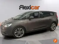 Usado Renault Scénic Zen 140 CV (102 kW) 2019 Gris