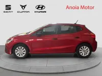 Usado Seat Ibiza Reference 80 CV (58 kW) 2020 Rojo Utilitario