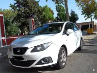 Usado Seat Ibiza ST Reference 90 CV (66 kW) 2012 Blanco Familiar