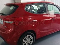 Usado Hyundai ix20 90 CV (66 kW) 2016 Granate Utilitario