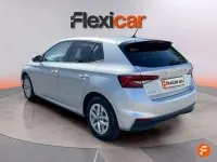 Usado Skoda Fabia Selection 95 CV (69 kW) 2025 Gris Utilitario
