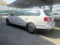 Usado VW Passat Highline 140 CV (102 kW) 2010 Blanco Familiar