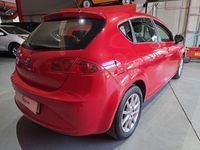Usado Seat Leon Style 105 CV (77 kW) 2012 Rojo Berlina
