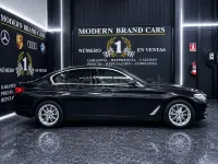 Usado BMW 530e Comfort Edition 292 CV (214 kW) 2021 Negro Berlina