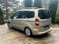 Usado Ford Tourneo Courier Titanium 95 CV (69 kW) 2015 Beige Monovolumen