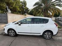Usado Peugeot 3008 Style 120 CV (88 kW) 2016 Blanco Berlina