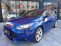 Usado Ford Focus ST 250 CV (183 kW) 2012 Azul Berlina