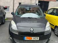 Usado Renault Scenic E-Tech Bose Edition 130 CV (95 kW) 2011 Negro Monovolumen