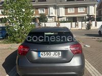 Usado Mercedes A200 Urban 136 CV (100 kW) 2015 Gris / plata Berlina