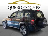 Usado Jeep Cherokee Sport 163 CV (119 kW) 2006 Negro SUV