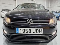 Usado VW Polo Sportline 90 CV (66 kW) 2015 Negro Utilitario
