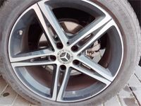 Usado Mercedes A180 116 CV (85 kW) 2020 Azul Berlina