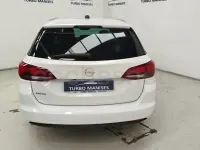 Usado Opel Astra Ultimate 145 CV (106 kW) 2021 Blanco Familiar