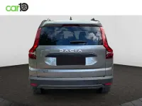 Usado Dacia Jogger Expression 141 CV (103 kW) 2023 Gris Monovolumen