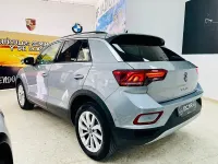 Usado VW T-Roc Life 115 CV (84 kW) 2023 Gris / plata SUV