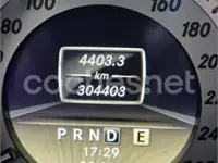 Usado Mercedes C220 Avantgarde 170 CV (125 kW) 2011 Rojo Berlina