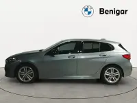 Usado BMW 118 Executive 150 CV (110 kW) 2022 Gris Utilitario