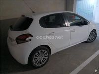 Usado Peugeot 208 Style 100 CV (73 kW) 2016 Blanco Utilitario