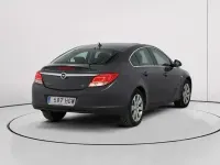 Usado Opel Insignia Edition 130 CV (95 kW) 2011 Gris Berlina