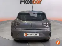 Usado Renault Clio V Techno 90 CV (66 kW) 2024 Gris Berlina