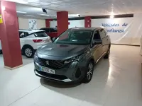 Usado Peugeot 5008 Active 130 CV (95 kW) 2021 Gris SUV
