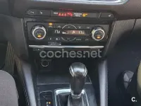 Usado Mazda 6 Luxury 175 CV (128 kW) 2015 Blanco Familiar