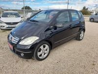 Usado Mercedes A180 Avantgarde 109 CV (80 kW) 2009 Negro Utilitario