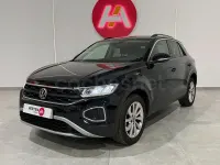 Usado VW T-Roc Life 110 CV (80 kW) 2022 Negro SUV