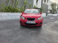 Usado Seat Ibiza Reference 85 CV (62 kW) 2010 Rojo Berlina