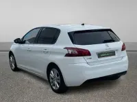 Usado Peugeot 308 Style 110 CV (80 kW) 2016 Blanco Berlina
