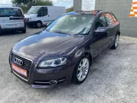 Usado Audi A3 Ambiente 140 CV (102 kW) 2011 Violeta / lila Utilitario