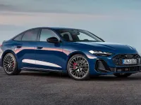 Usado Audi S5 367 CV (269 kW) 2025 Azul Berlina