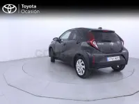 Usado Toyota Aygo X Play 72 CV (52 kW) 2025 Negro SUV